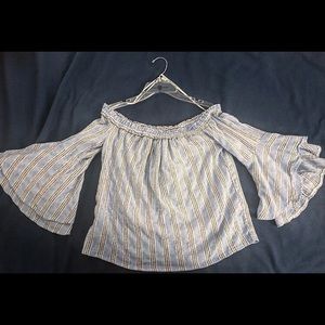 XS Lucky Brand Long Sleeve Off-Shoulder Shirt
